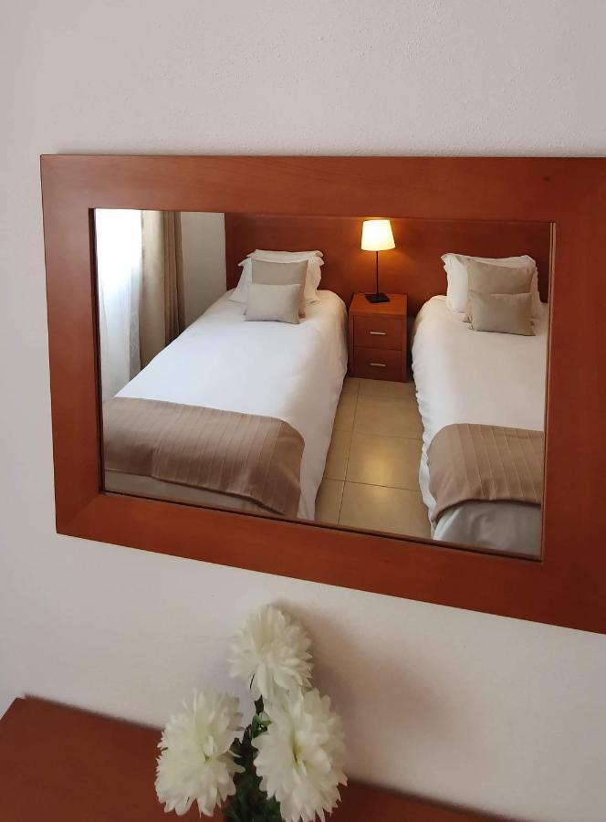 Apartamentos Cabrita Olhos de Agua  Ngoại thất bức ảnh
