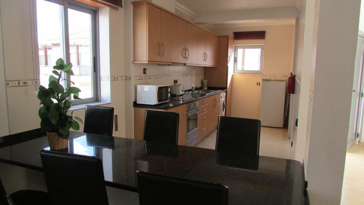 Apartamentos Cabrita Olhos de Agua  Ngoại thất bức ảnh